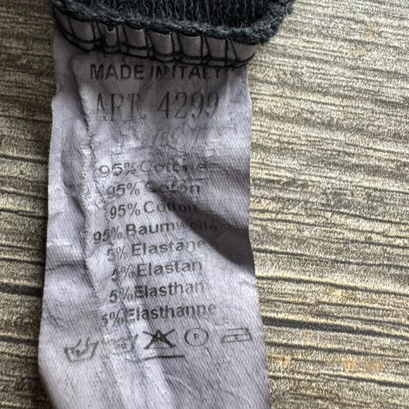 Black Sequin Peace Sign Long Sleeve Top - Picture 7 of 8